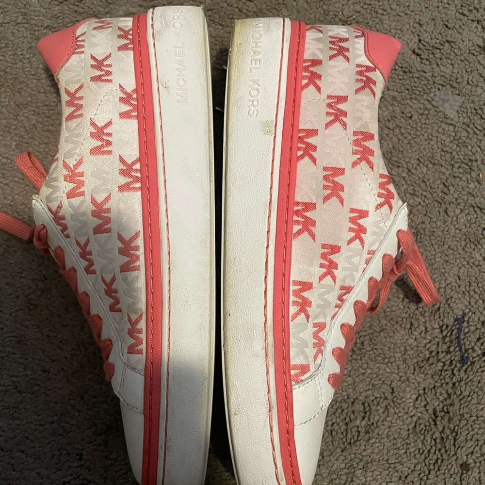 Micheal Kors pink and white Chapman logo sneakers - Picture 5 of 6